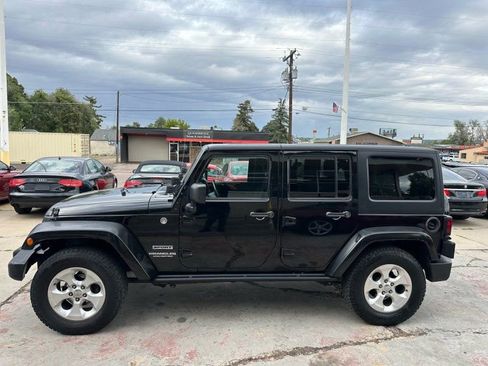 Used 2014 Jeep Wrangler Unlimited Sport w/ Quick Order Package 24S AWD/4WD image 4