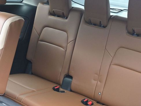 New 2026 Nissan Pathfinder Platinum AWD/4WD image 20