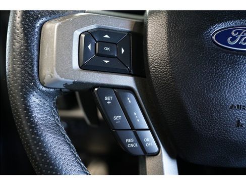 Used 2018 Ford F150 Raptor w/ Equipment Group 802A Luxury image 23