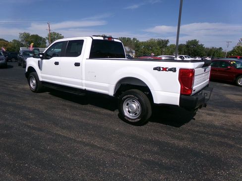 Used 2022 Ford F250 XL w/ Power Equipment Group AWD/4WD image 8