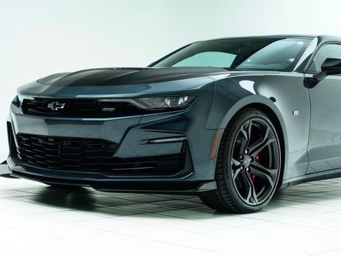 Used 2022 Chevrolet Camaro SS image 10