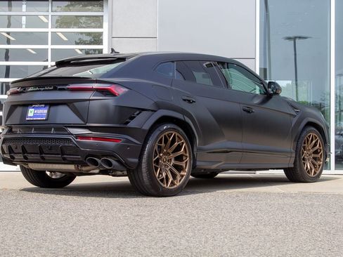 Used 2023 Lamborghini Urus S AWD/4WD image 8