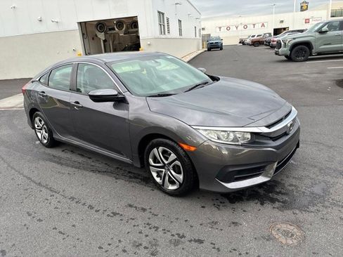 Used 2018 Honda Civic LX image 3