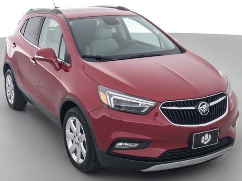 Used 2018 Buick Encore Essence w/ Experience Buick Package FWD image 1
