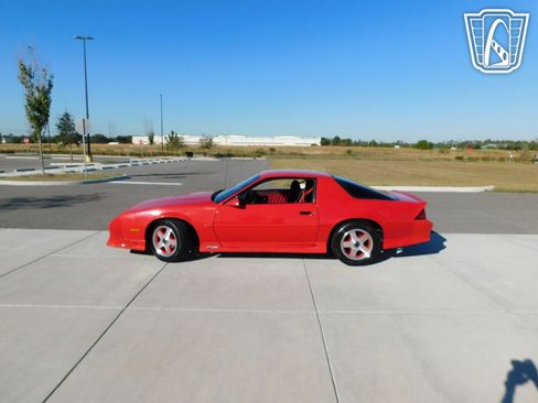 Used 1992 Chevrolet Camaro RS image 26