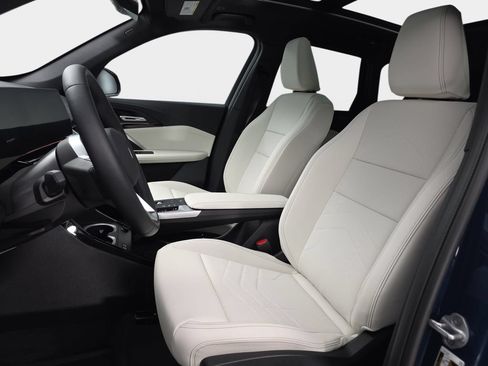 New 2026 BMW X1 xDrive28i w/ Technology Package AWD/4WD image 15