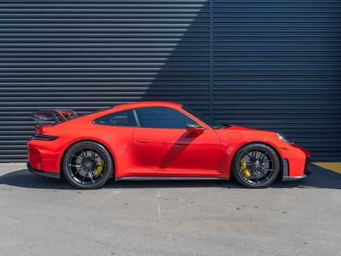Used 2026 Porsche 911 GT3 RWD image 8
