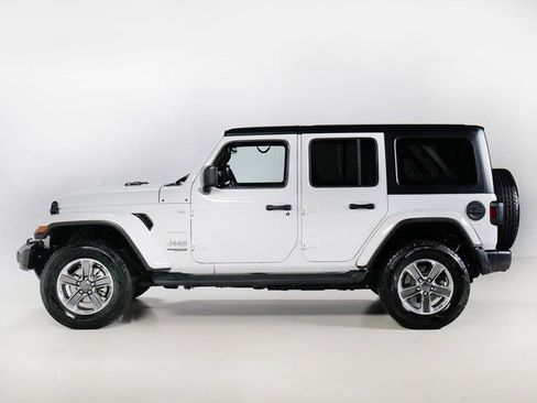 Used 2021 Jeep Wrangler Unlimited Sahara image 6