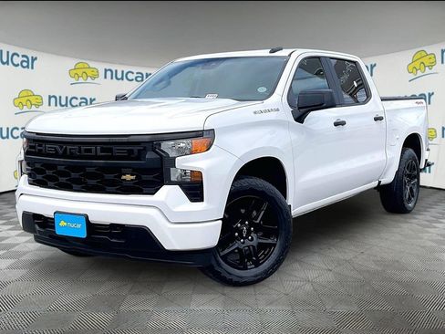 Used 2023 Chevrolet Silverado 1500 Custom AWD/4WD image 3