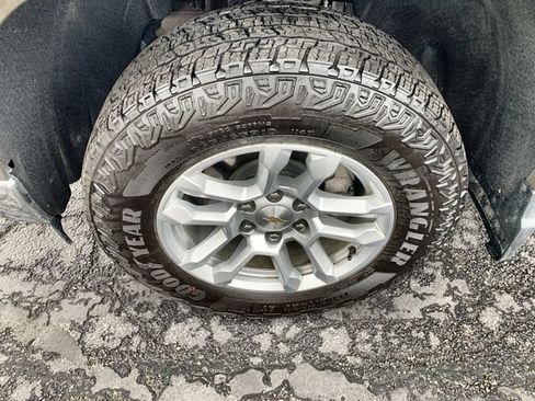 Certified 2023 Chevrolet Silverado 1500 LT AWD/4WD image 31