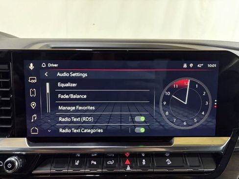 Used 2025 GMC Sierra 2500 SLT w/ SLT Premium Package image 41