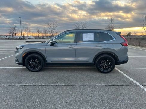 Used 2023 Honda CR-V Sport image 5