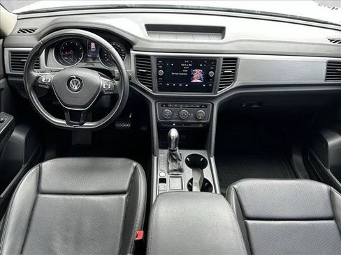 Used 2019 Volkswagen Atlas SE FWD image 25