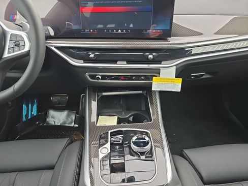 New 2026 BMW X5 M60i image 11