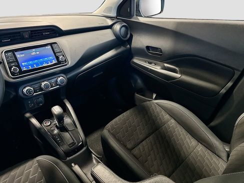 Used 2022 Nissan Kicks S image 19