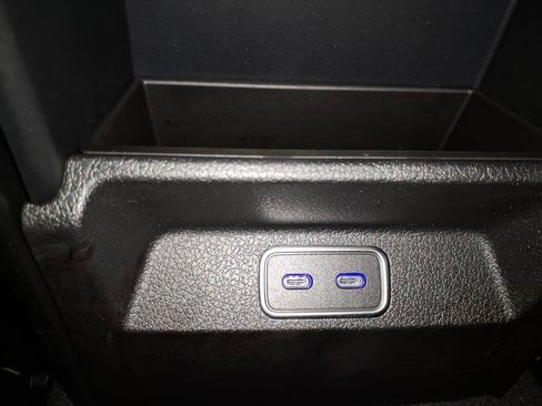 New 2026 Mercedes-Benz GLE 450 4MATIC image 17