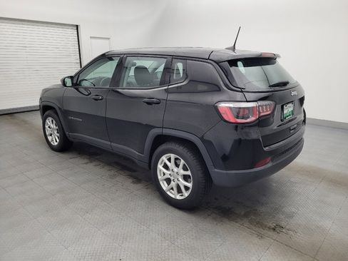 Used 2020 Jeep Compass Sport image 3