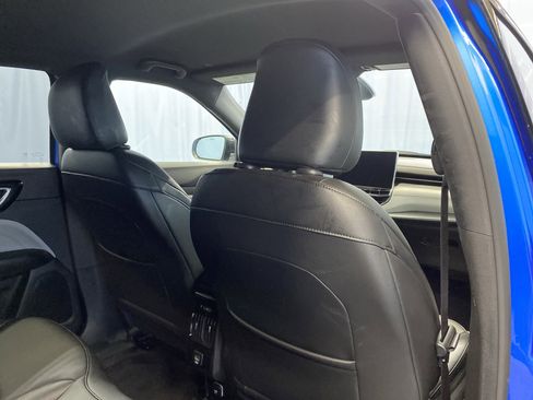 Certified 2024 Jeep Compass Limited image 35