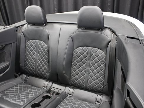 Used 2024 Audi S5 Premium image 18