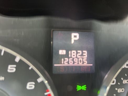 Used 2012 Subaru Outback 2.5i Limited w/ Moonroof Pkg image 9