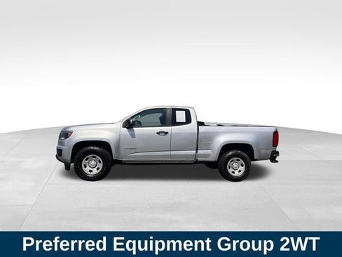 Used 2017 Chevrolet Colorado W/T w/ WT Convenience Package RWD image 2
