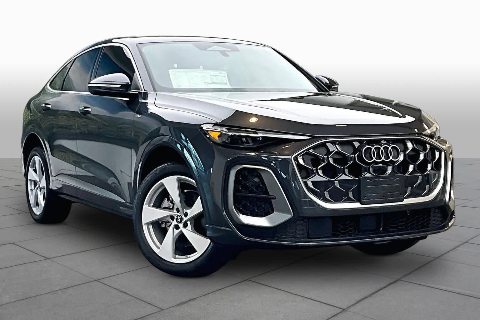 New 2026 Audi Q5 Premium Plus AWD/4WD image 2