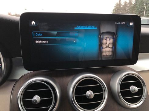 Used 2022 Mercedes-Benz GLC 300 4MATIC image 28