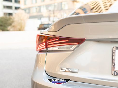 Used 2018 Lexus IS 300 F Sport image 48