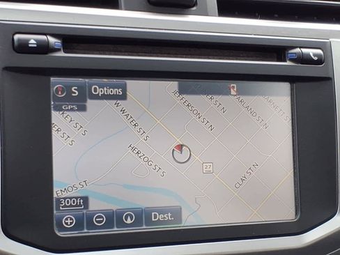 Used 2018 Toyota 4Runner Limited image 8