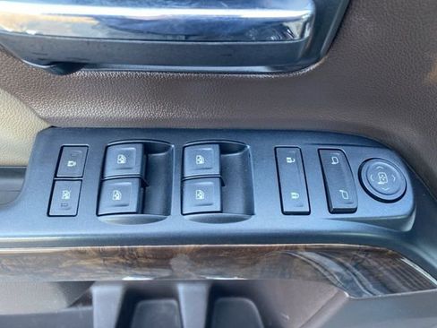 Used 2018 Chevrolet Silverado 1500 LT w/ LT Fleet Convenience Package image 10