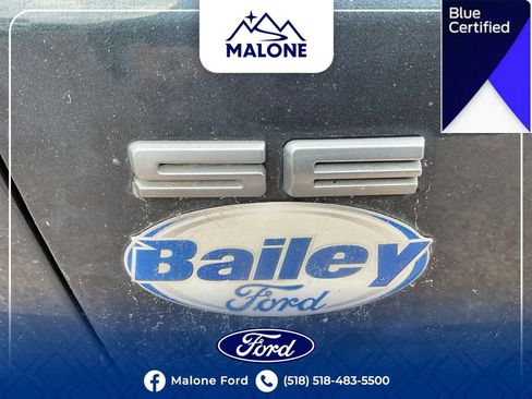 Used 2022 Ford Escape SE w/ Cold Weather Package AWD/4WD image 18