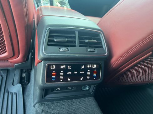 Used 2021 Audi S6 Premium Plus w/ S Sport Package AWD/4WD image 25