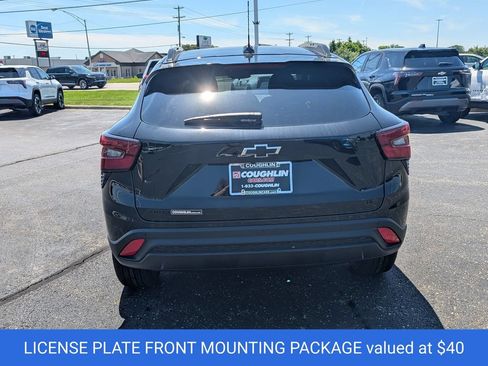 New 2026 Chevrolet Trax LT w/ Driver Confidence Package FWD image 7