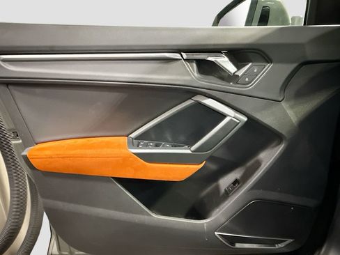 Used 2019 Audi Q3 2.0T Premium Plus w/ Premium Plus Package image 22