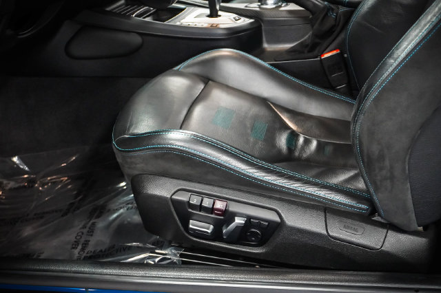 Used 2019 BMW M2 Competition w/ Executive Package RWD image 11