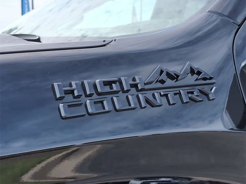 New 2026 Chevrolet Silverado 1500 High Country w/ LPO, Dark Essentials Package image 33