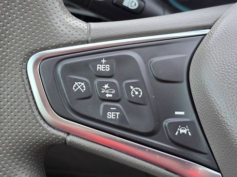 Used 2025 Chevrolet Malibu LT FWD image 22