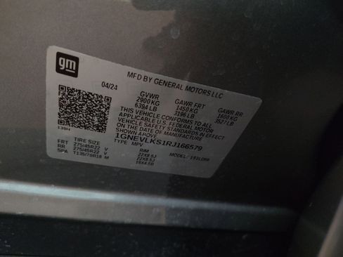 Used 2024 Chevrolet Traverse RS image 13