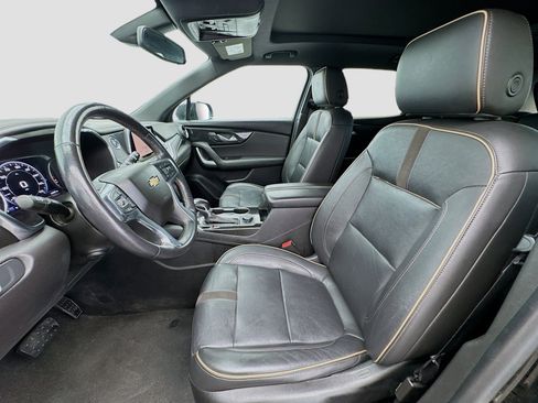 Used 2020 Chevrolet Blazer Premier w/ LPO, Black Grille Bar Package image 13