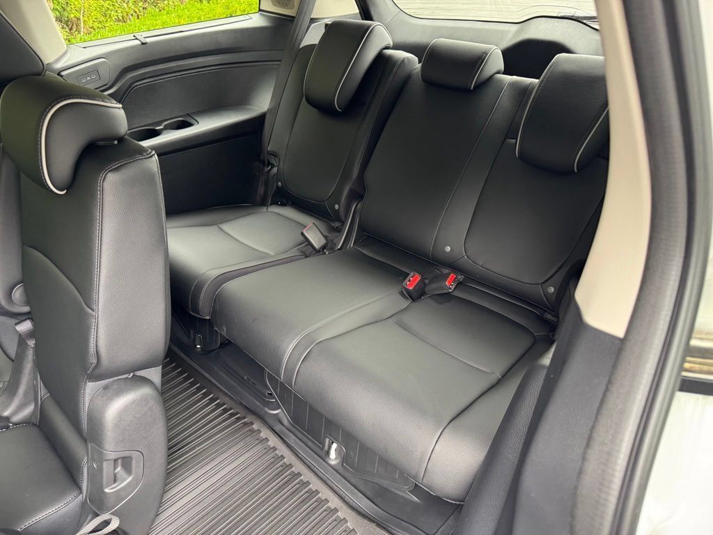 New 2026 Honda Odyssey Elite image 18