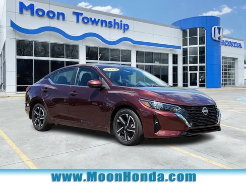 Used 2025 Nissan Sentra SV FWD image 1