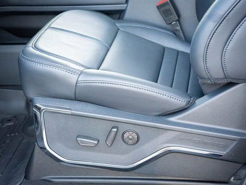 New 2025 Ford F350 Platinum image 17