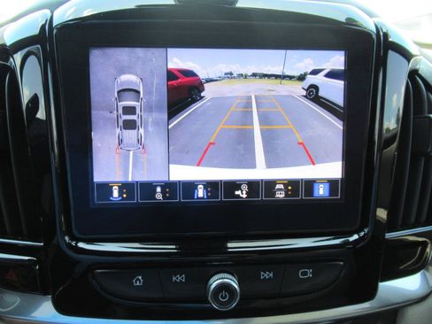 Certified 2023 Chevrolet Traverse Premier FWD image 28