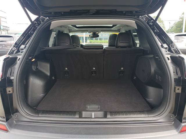 Used 2022 Jeep Cherokee Latitude Lux w/ Sun & Sound Group AWD/4WD image 5