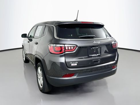 Used 2023 Jeep Compass Sport AWD/4WD image 8