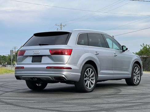 Used 2019 Audi Q7 3.0T Premium Plus AWD/4WD image 5