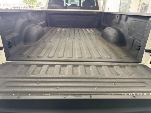 Used 2018 RAM 2500 Big Horn AWD/4WD image 29