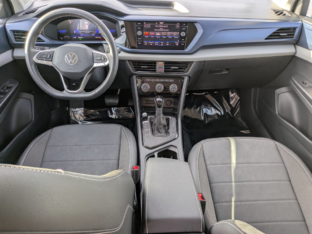 Certified 2023 Volkswagen Taos SE w/ Panoramic Sunroof Package FWD image 11