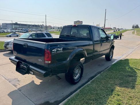 Used 2002 Ford F250 XLT image 5
