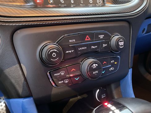 Used 2021 Dodge Charger SRT Hellcat RWD image 38